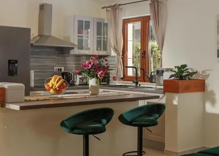 Alora By Interhome * Pridraga