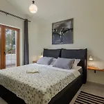 Alora By Interhome Semesterbostad Pridraga