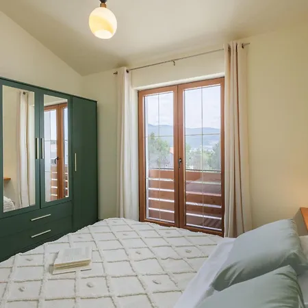 Alora By Interhome Pridraga