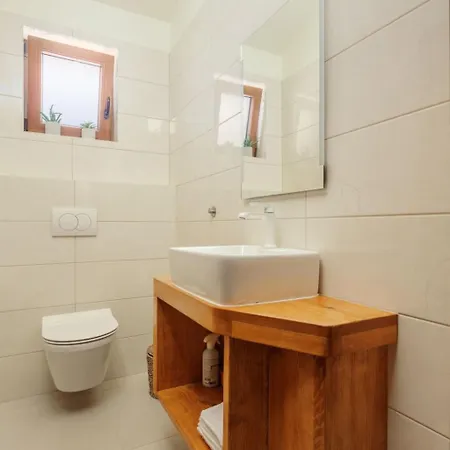 Alora By Interhome Pridraga