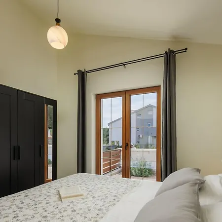 Alora By Interhome Pridraga