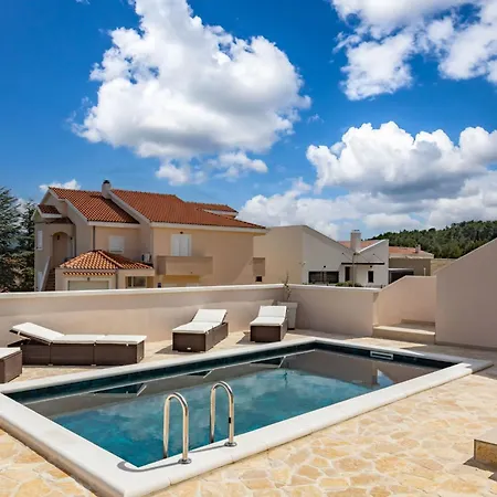 Alora By Interhome