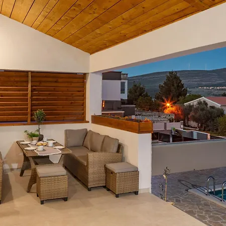 Alora By Interhome Pridraga
