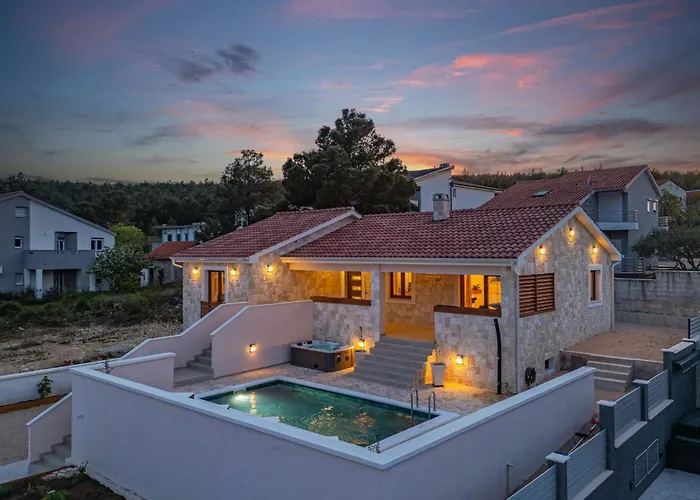 Alora By Interhome * Pridraga