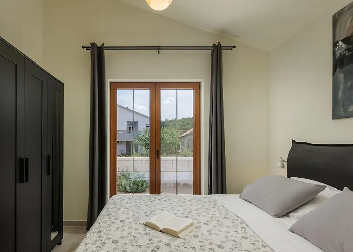 Alora By Interhome Casa de Férias Pridraga