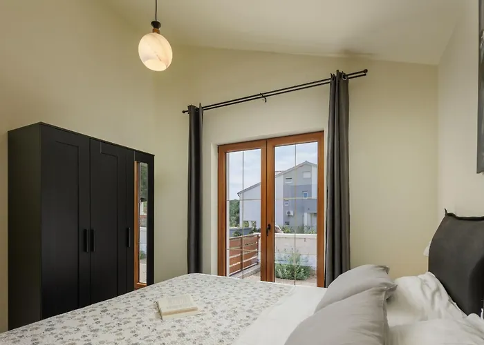 Alora By Interhome Pridraga